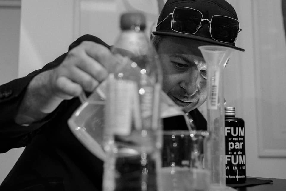 FUMPARFUM blur 50mlワンプッシュ使用済み 定価33880円 FUMparFUM