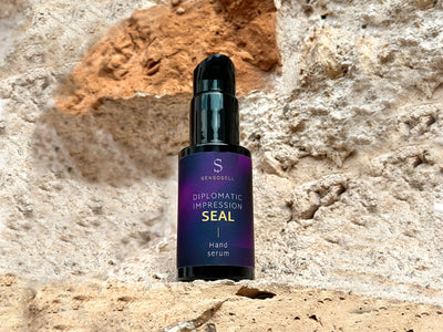 Seal rankų serumas