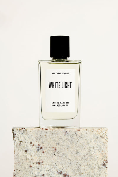 Kvepalai White Light